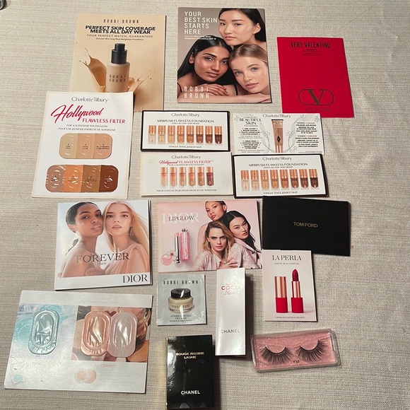 Makeup Sample Bundle - Picture 1 of 6